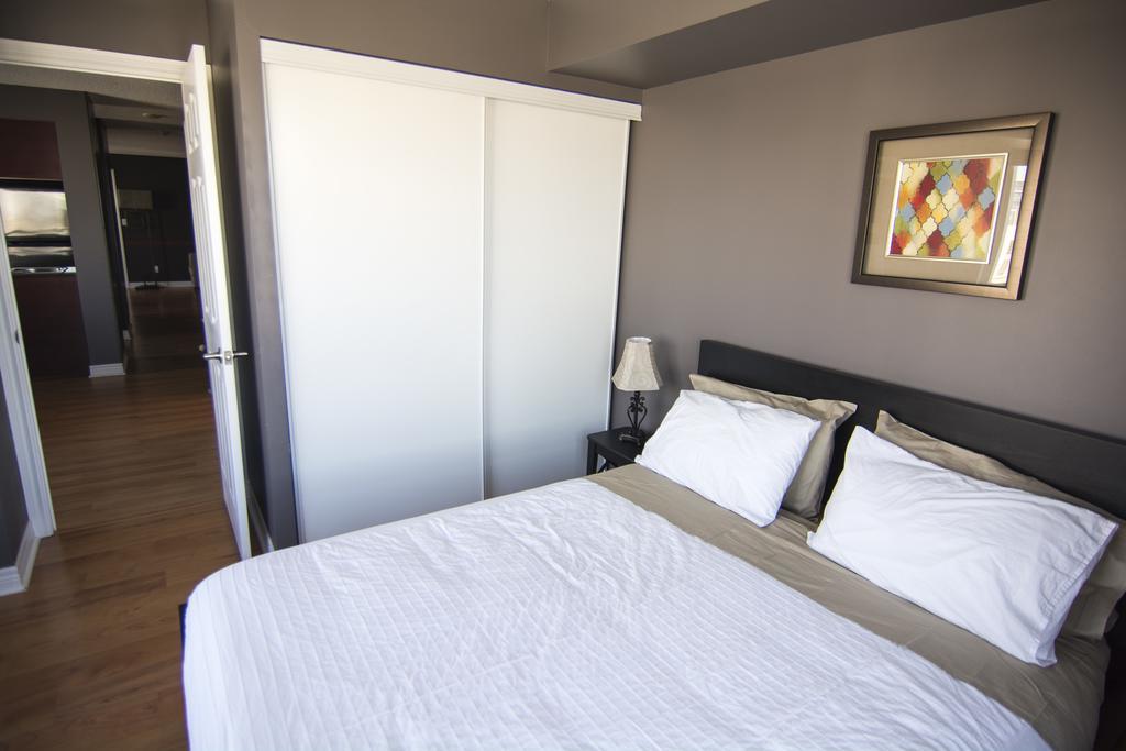 Maplewood Suites - Square One Mississauga Pokoj fotografie