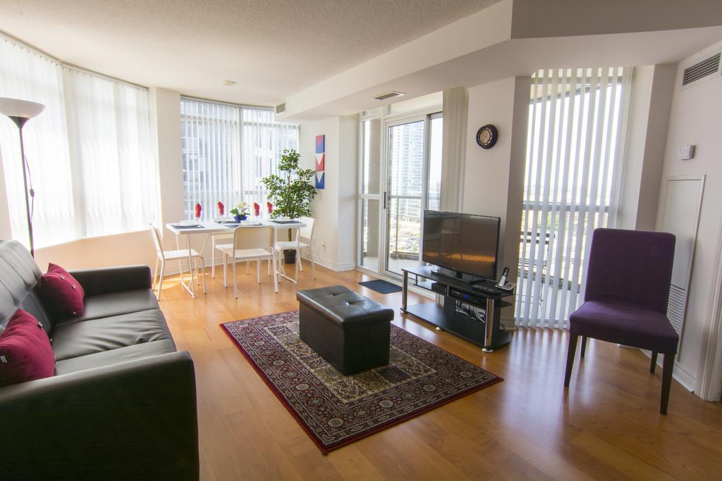 Maplewood Suites - Square One Mississauga Pokoj fotografie
